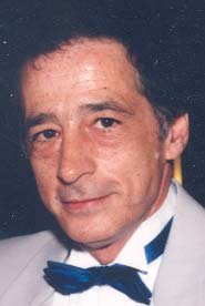  Frank Oliveri